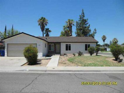 $128,000
Clovis 3BR 2BA, Too cute house just waiting for you to move