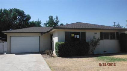 $134,900
Clovis 3BR 1BA, What a charming home just awaiting new