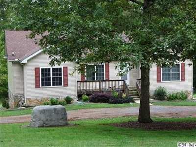 $164,000
Statesville 3BR 2BA, LOVELY MODULAR HOME WITH LOT'S OF