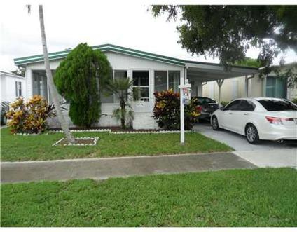 $165,000
Fort Lauderdale, GORGEOUS 2BED 2 BATH ALL FURNISHED
