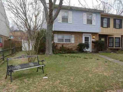 $180,000
Fantastic End Unit Townhouse in Cox Schl Dstrct.Near Vb Ocnfrnt/Ches Bay &