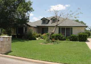 $199,000
Marble Falls, Very nice, bright, open living, three bedroom