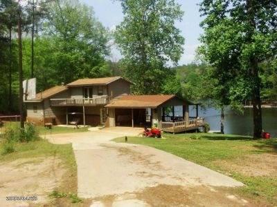 $200,000
3BR Home on Lake Martin