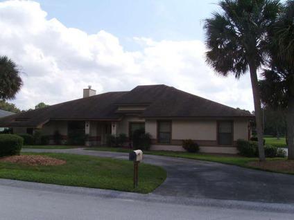 $219,900
Winter Haven 3BA, This 4 bedroom home is well designed with