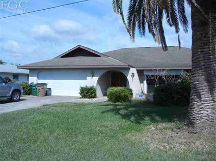 $244,900
Cape Coral 3BR, Welcome to beautiful and a wonderful