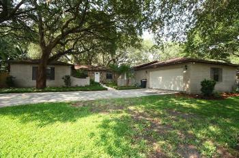 $249,900
Valrico 3BR 2.5BA, Arriving at this home, nestled on over ½