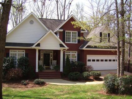 $284,900
Two Story Oconee Home w/ Finished Basement and so much more