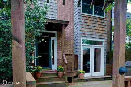 $310,000
Townhouse, Contemporary - COLUMBIA, MD