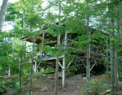$325,000
Rangeley 1BR, 312 LOON LAKE. A rare find in today s market.