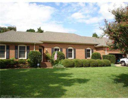 $330,000
Virginia Beach Four BR 2.5 BA, BEAUTIFULLY KEPT AND UPDATED WITH