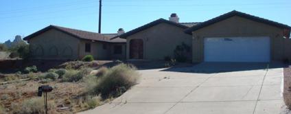 $475,000
***Fixer Upper with AMAZING VIEWS!***