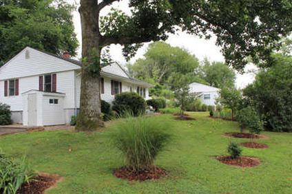 $499,000
Middleburg 3BR 2BA, Charming setting within walking distance