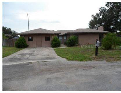 $80,750
Winter Haven, Bank owned 3 bedroom 2 bath pool home located