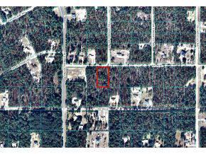 Ocala, LARGE OVER 1 ACRE PARCEL IN DESIRABLE ROLLING HILLS.