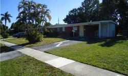 Great starter home with a large fenced in back yard.
Harris Realty of Palm Coast Sue Harris is showing this 3 bedrooms / 2 bathroom property in PALM BEACH GARDENS, FL. Call (386) 679-0117 to arrange a viewing.
Listing originally posted at http