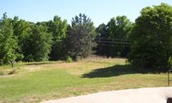 Nice large lot at end of cul-de-sac. Located off FM 849, North of I-20. Lots of trees on .748-acre lot located in Lindale ISD. Tyler address. Doublewides welcome...pad already there. Electric hook-up ready. Quiet neighborhood. Country living close to