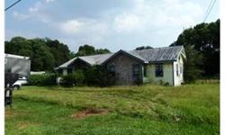 BARGAIN HOME, IN NEED OF LOTS OF TLC, WOOD BURNING FIRLPLACE IN LM, FENCED BACK YARD, GOOD SIZED LOT 120X150 --GOOD FIRST TIME PROJECT
Bedrooms: 3
Full Bathrooms: 1
Half Bathrooms: 1
Lot Size: 0 acres
Type: Single Family Home
County: Marion County
Year