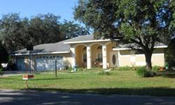 Charmingl 4 bedroom Home with vaulted ceiling. lots of room to roam. Located on almost 1/2 acre lot. needs a little TLC. Walking distance to Lake olivia. Minutes to LEGO LAND, 1 Hr+ to Orlando, Tampa and surrounding areas. Close to Private School. Great