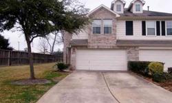Wow!oak forest area for under $200,000. Approx 12 mis from downtown and 10 mis from the galleria with easy access to all major highways in houston. Penny Cretsinger is showing 5126 Prosperity Ci in HOUSTON which has 3 bedrooms / 2.5 bathroom and is