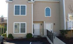 This contemp end unit is an upstairs unit with vaulted living rm, formal open dining rm, eat in kitchen with sundeck and bedroom/bath on first level. H.O.M.E program makes this home the most affordable housing option in E. Lyme. Call to see if you