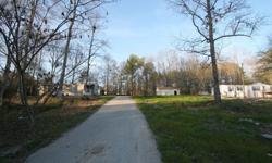 240 VFW Rd. Grovetown GA 30813$20,000 - Â½ ACRE LOT (104? x 205?) WITH A GARAGE/WORKSHOP ( SOLD AS-IS) INSIDE CITY LIMITS. PAVED ROAD FRONTAGE, PUBLIC WATER, SEWER & ELECTRICITY.BUILD A HOME OR SINGLE OR DOUBLE WIDE MOBILE HOME SHOULD BE OK. YOU MAY