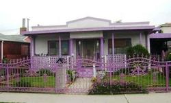 Long Beach Bank Owned Foreclosure Triplex Listing The bank is seeking an all cash buyer/investor for this 3 unit property which offers