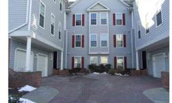 SHORT SALE! Great top floor unit! 3BR/2FB. Shows very well. Hardwood floors, eat-in kitchen, bay window in kitchen, large rooms, balcony, lots of parking. Plenty of light, vaulted ceilings, open floor plan, community pool, located near shopping,