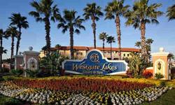 Comfortable two bedroom, two bathroom villa that sleeps up to 8 people. This is a lakefront property that is minutes away from Walt Disney and Universal Studios.This villa offer fully equipped kitchen and whirlpool tub in the master suite. Guests enjoy a
