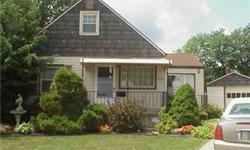 Bedrooms: 3
Full Bathrooms: 2
Half Bathrooms: 0
Lot Size: 0.11 acres
Type: Single Family Home
County: Lorain
Year Built: 1960
Status: --
Subdivision: --
Area: --
Zoning: Description: Residential
Community Details: Homeowner Association(HOA) : No,