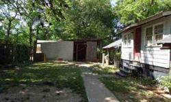 DUPLEX W/FRONT PORCH,HW FLRS,ATTCHD CRPRT & FENCE!UNIT one IS A 2/1 W/COZY LIVING RM & EAT-IN KTN.UNIT two IS A 1/1 W/COZY LIVING RM, NICE KTN,& SEPTEMBER DINING!
Jude Rasmus is showing this studio property in Atlanta, GA. Call (770) 321-1350 to arrange a