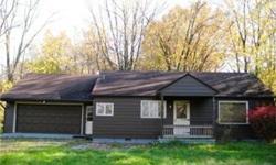 Bedrooms: 2
Full Bathrooms: 1
Half Bathrooms: 0
Lot Size: 2.48 acres
Type: Single Family Home
County: Lorain
Year Built: 1954
Status: --
Subdivision: --
Area: --
Zoning: Description: Residential
Community Details: Homeowner Association(HOA) : No
Taxes: