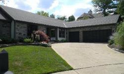 HARD TO FIND DUBLIN RANCH ON A PRIVATE CUL-DE-SAC LOT WITH A VIEW & 3 CAR GARAGE! THIS ONE OWNER HOME HAS A LARGE GREAT ROOM,ISLAND KITCHEN,GRANITE,HUGE DECK,SCREENED PORCH,1ST FLOOR LAUNDRY,BACKUP GENERATOR,SPRINKLER,PELLA WINDOWS,DLX MASTER BATH,LL REC