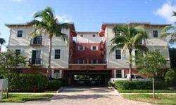 ***NO RENTAL RESTRICTIONS WHATSOEVER!! RENT DAILY,WEEKLY, MONTHLY, AS MANY TIMES AS YOU'D LIKE**NO SCREENING PROCESS EITHER*Gorgeous corner unit townhome 100 yards from beautiful Pompano Beach. Tri level high end townhomes built in 2008 with gorgeous