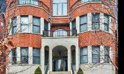 2ND FLOOR UNIT.BETTER THAN NEW SPACIOUS CONDO ON BEAUTIFUL TREE- LINED PIERCE ST. TOP OF THE LINE THRU OUT; SS APPL, HDWD FLRS, CHERRY CABS, GRANITE, ISLAND, WRLPL TUB, SEP SHOWER, DBL VAN IN MSTR BTH, MANY FINISHING TOUCHES ALREADY DONE; CALIF CLSTS,