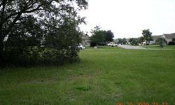 one quarter acre lot on the twisted oaks golf course in citrus county. located on the 8th hole with a view of a pond, fountain, and the green. public utilities. asking $45,000. will consider a muscle or classic car towards the purchase price. call 352