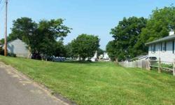 Nice building lot in downtown Boonsboro zoned TC. Ideal for either single family or duplex with a walkout basement. Public water/sewer hook-up available.
Listing originally posted at http