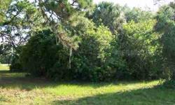 Beautiful lot ,close to Beaches, Boating ,Shopping,Golfing and Medical Facilities