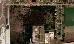 Almost half of an acre to build your home in. Located in growing area of Cape Coral close to shopping, dining and entertainment. Build your dream home on this quadruple size lot.
Listing originally posted at http