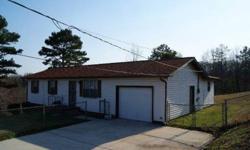 One level home with garage for 1 car and nice enclosed yard. Yvonnca Landes has this 3 bedrooms / 2 bathroom property available at 513 Tate in Rockwood, TN for $89900.00. Please call (865) 660-1186 to arrange a viewing.