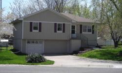 3 bedroom 1 bathroom 1 car garage Raised Ranch on a cul-de-sac location. Recently remodeled, painted and move-in ready. Deposit is the same as monthly rent. Ray-Pec schools. Contact me at 425-417-3161 for a showing