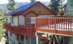 Perfect cabin for family ski vacations! Three story cabin with views of Snow Summit and Bear Mountain. Three bedrooms plus a loft plus 2 and a half bathrooms, large family style kitchen and dining area adjacent. Cozy living area with a large fireplace and